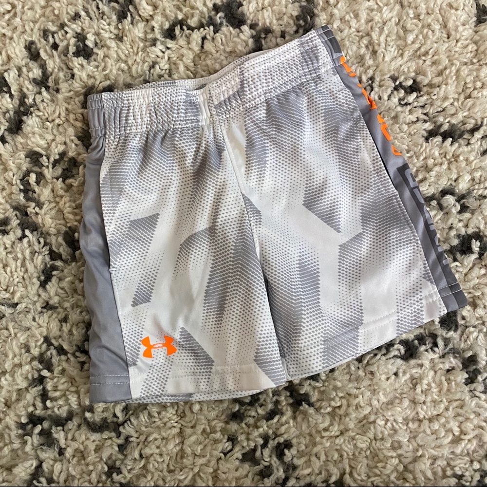 Under Armour Shorts 2t